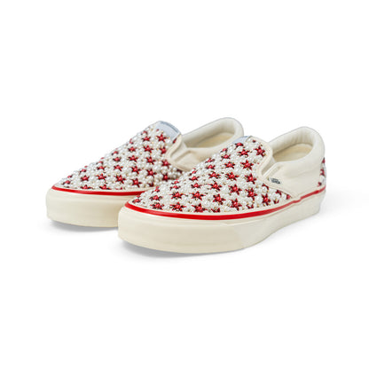 Vans Slip-On "STELLISSIMA ROSSA" by MATTIASGOLLIN