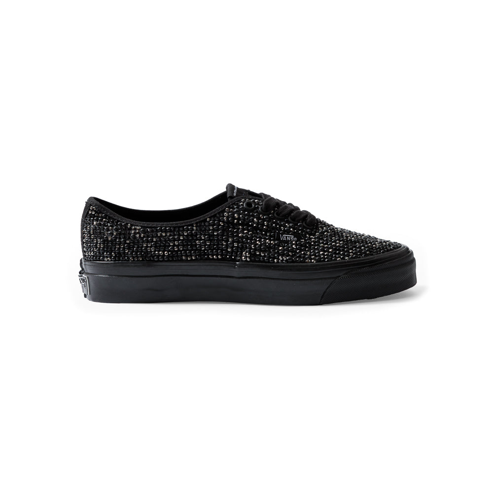 Vans “AUTENTICHE” Black Sapphire by Mattias Gollin